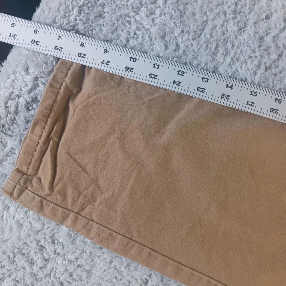 Levi's Khaki Straight Leg Chino Pants Mens 33x29 (Tag 34x32) Casual Work 2 Horse